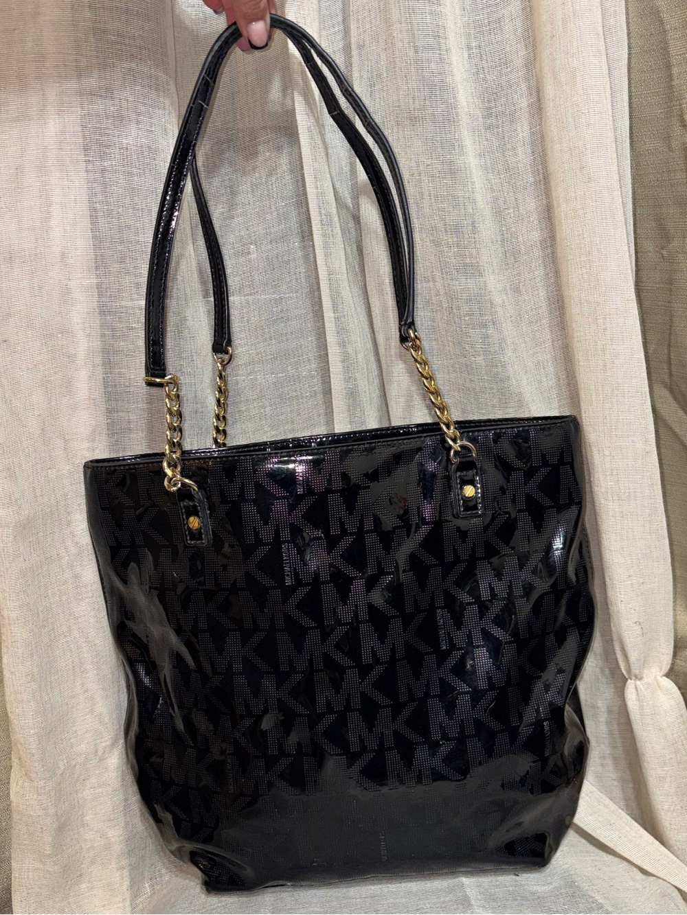 Michael Kors Jet Set Black Patent Leather Chain Tote Purse